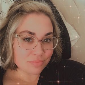 Meet your Posher, Melisa